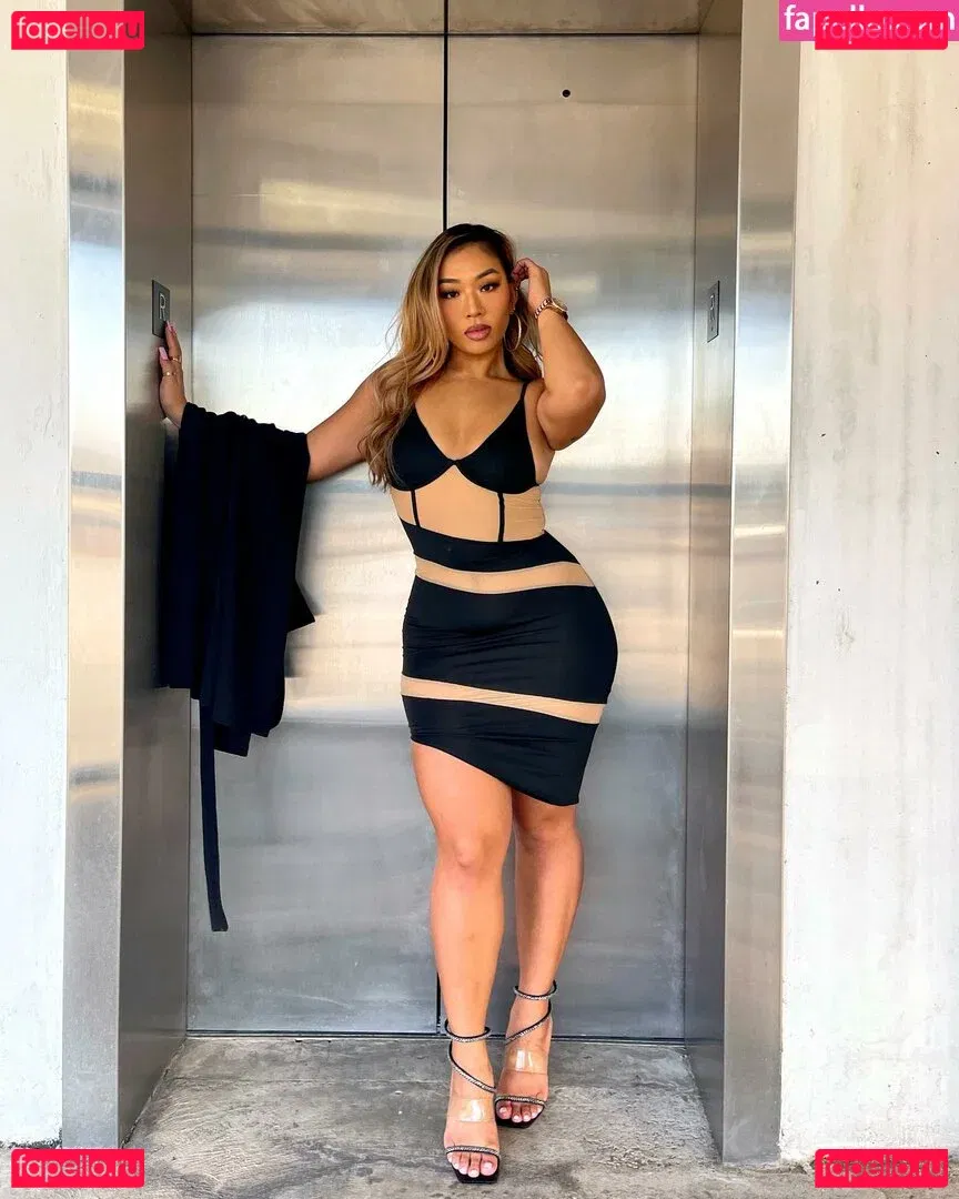 Kimberly Nguyen Onlyfans Photo Gallery 