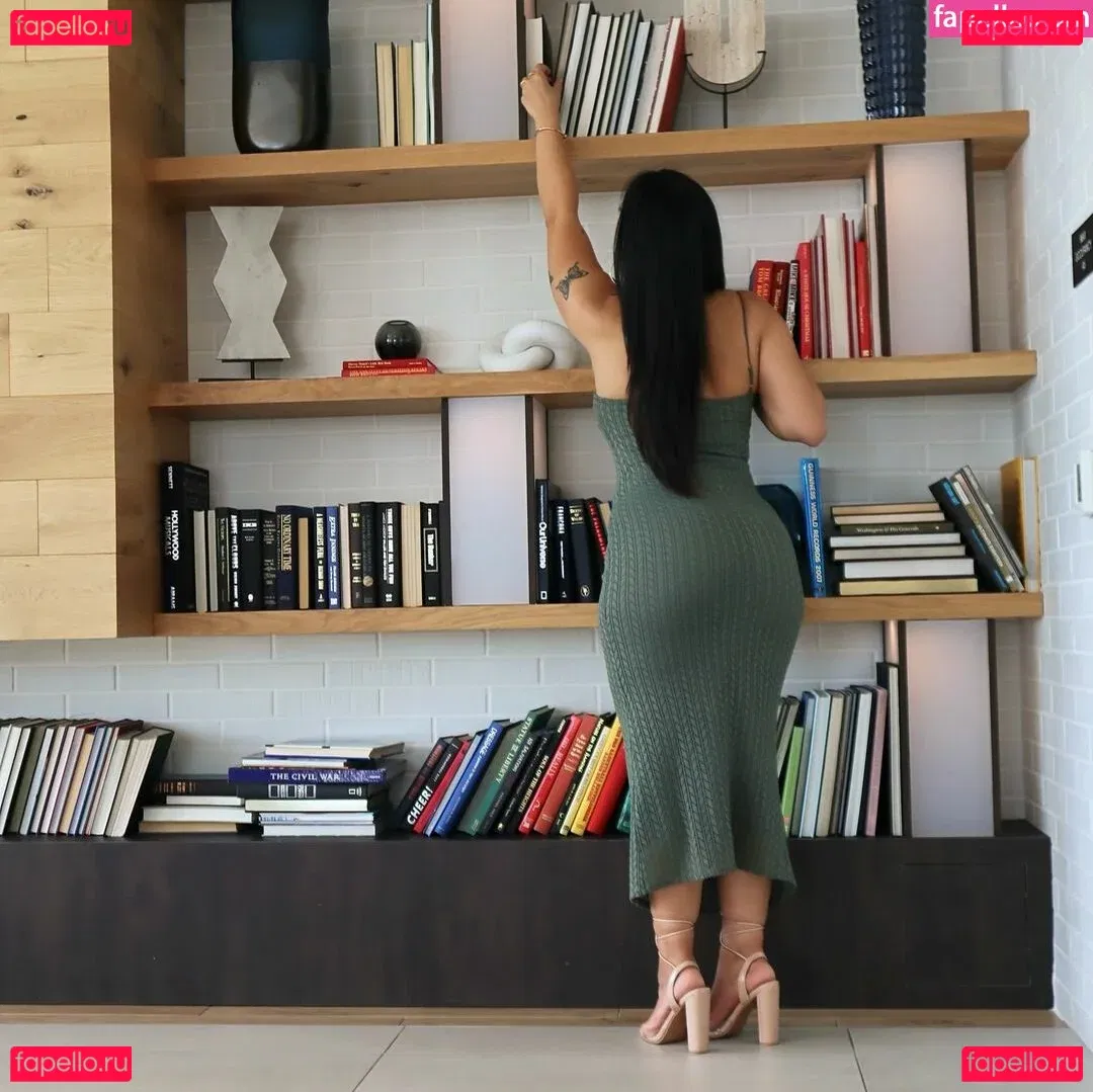 Kimberly Nguyen Onlyfans Photo Gallery 