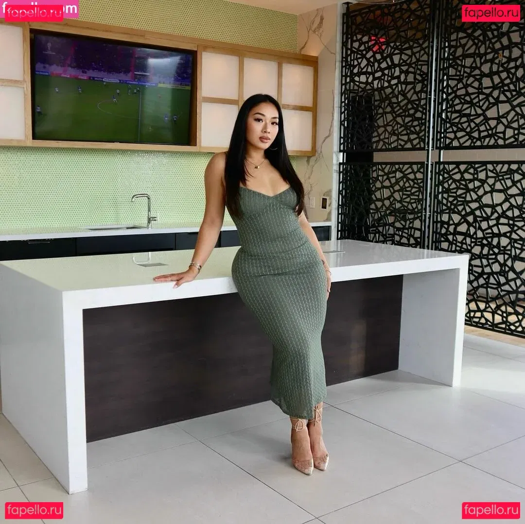 Kimberly Nguyen Onlyfans Photo Gallery 