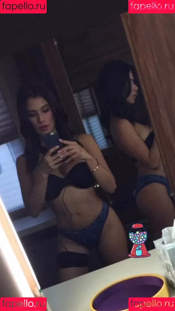 Diane Guerrero Onlyfans Photo Gallery 