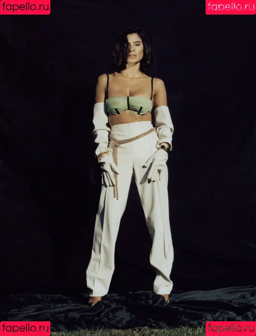 Diane Guerrero Onlyfans Photo Gallery 