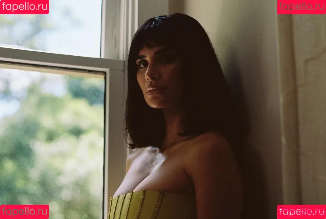 Diane Guerrero Onlyfans Photo Gallery 