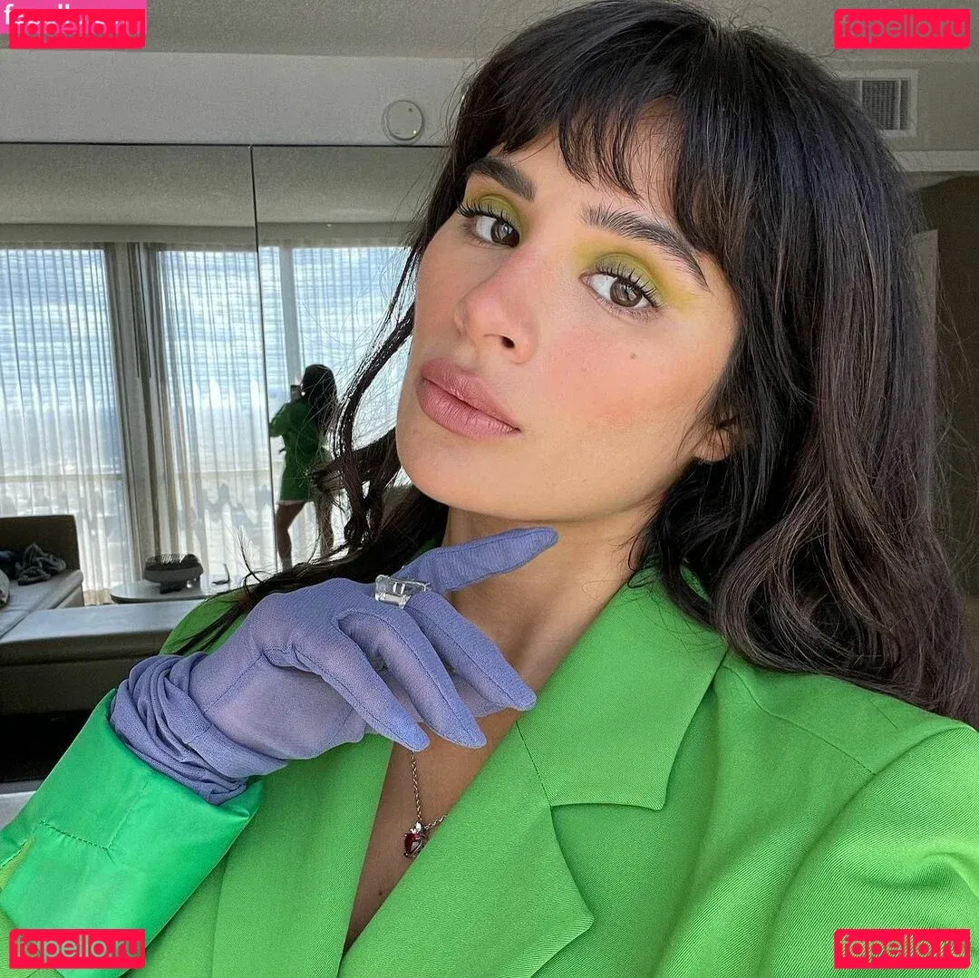 Diane Guerrero Onlyfans Photo Gallery 