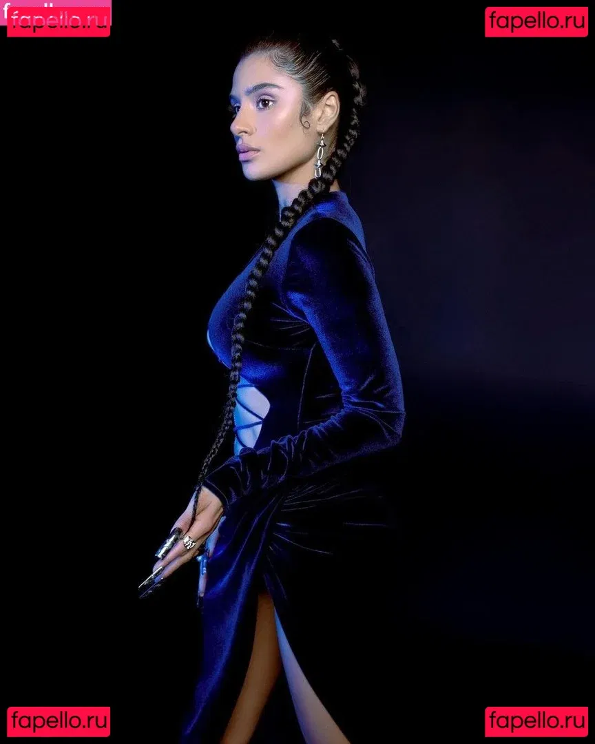 Diane Guerrero Onlyfans Photo Gallery 