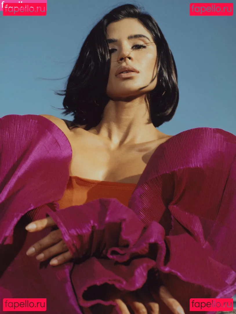 Diane Guerrero Onlyfans Photo Gallery 