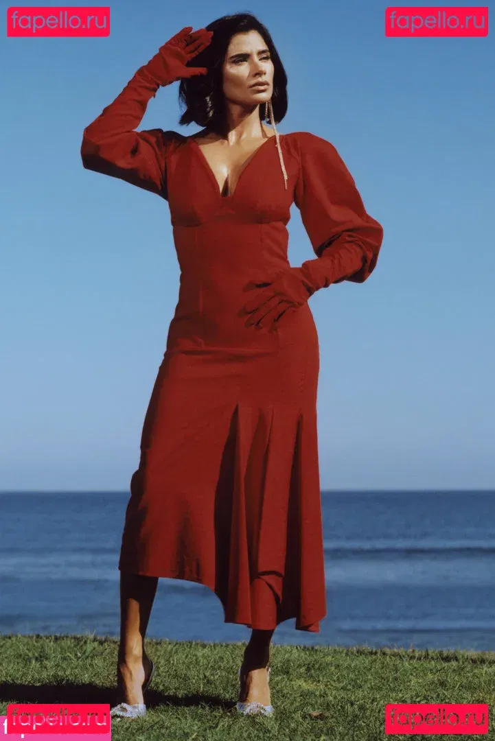 Diane Guerrero Onlyfans Photo Gallery 