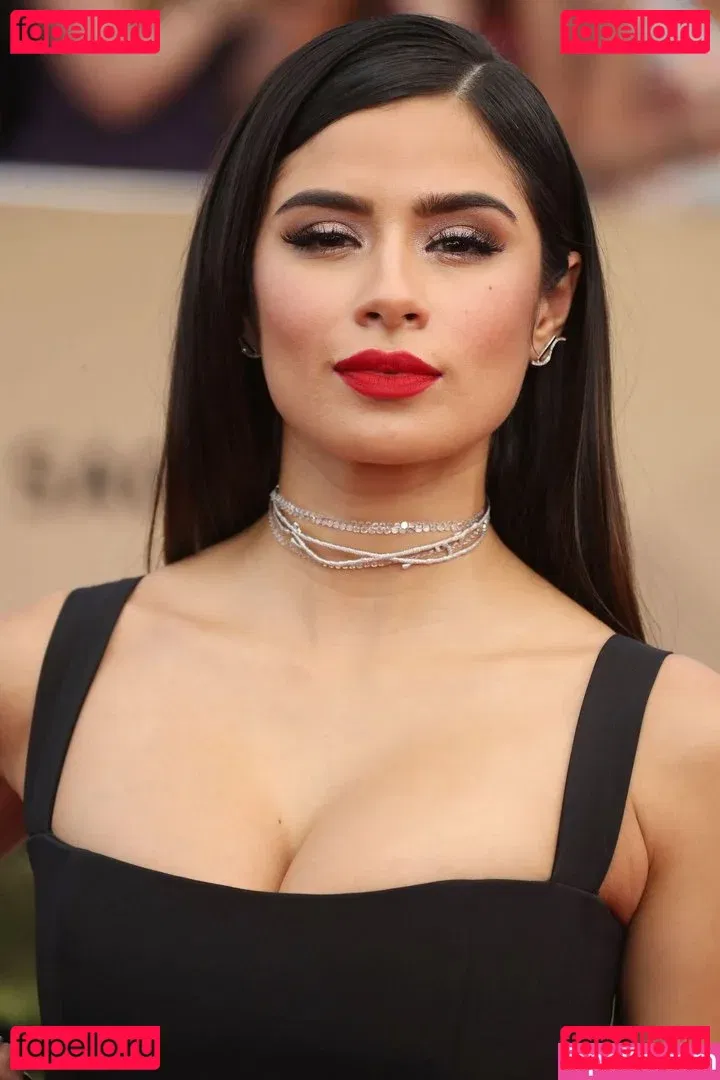 Diane Guerrero Onlyfans Photo Gallery 