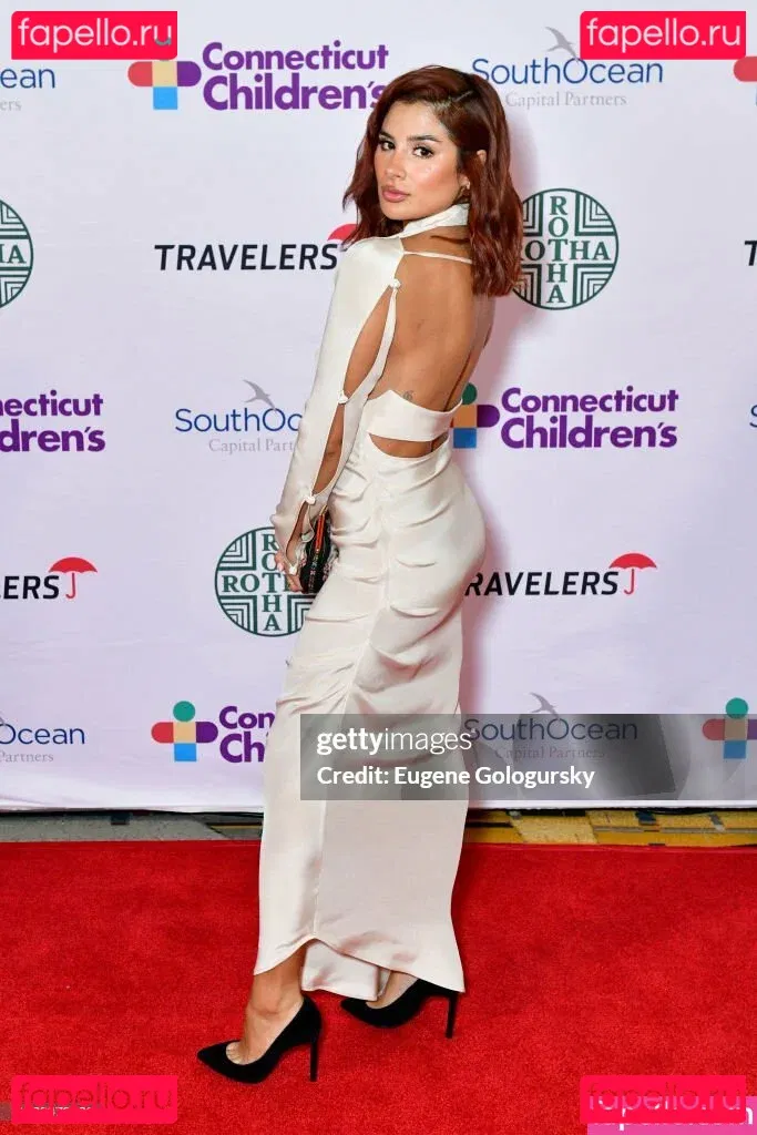 Diane Guerrero Onlyfans Photo Gallery 