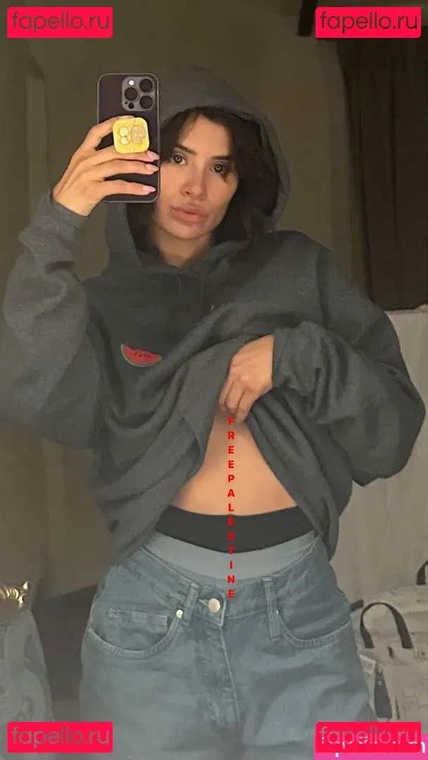 Diane Guerrero Onlyfans Photo Gallery 