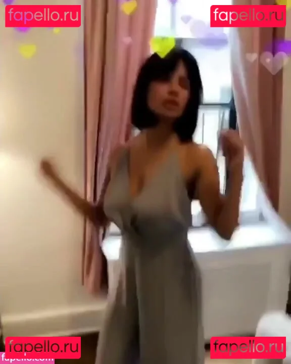 Diane Guerrero Onlyfans Photo Gallery 