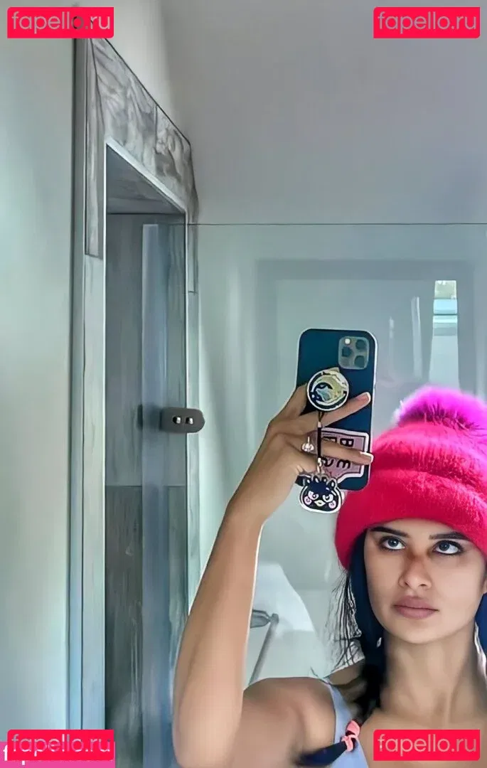 Diane Guerrero Onlyfans Photo Gallery 