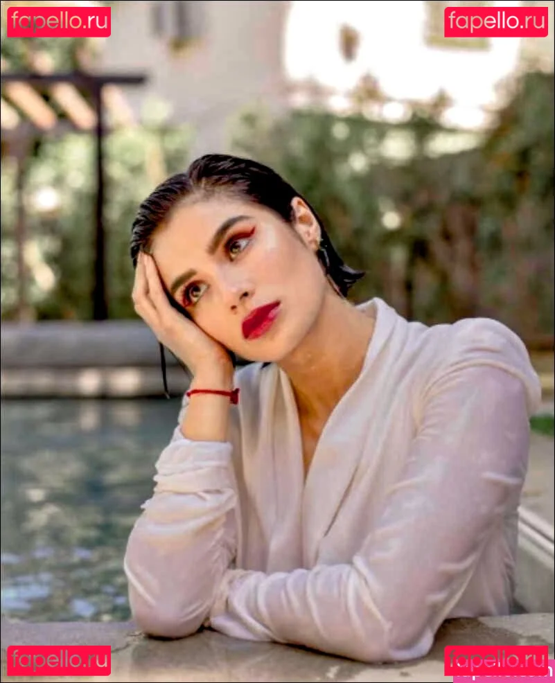 Diane Guerrero Onlyfans Photo Gallery 