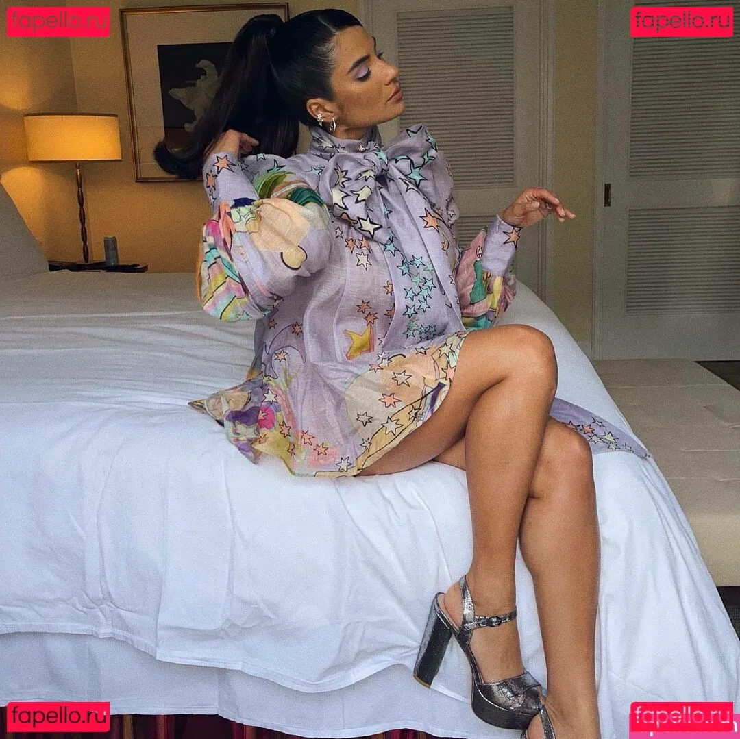 Diane Guerrero Onlyfans Photo Gallery 