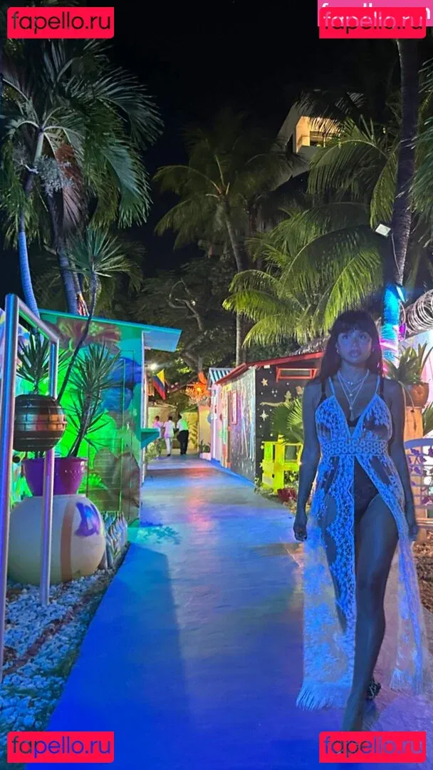 Diane Guerrero Onlyfans Photo Gallery 