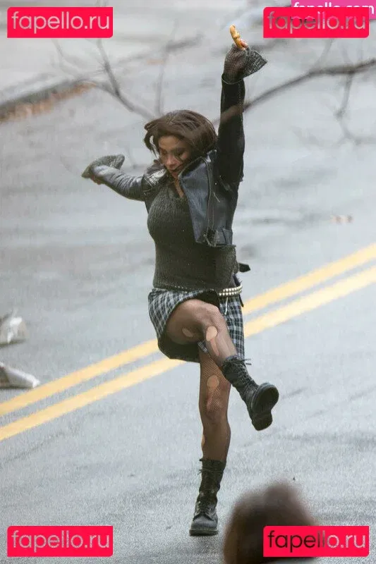 Diane Guerrero Onlyfans Photo Gallery 