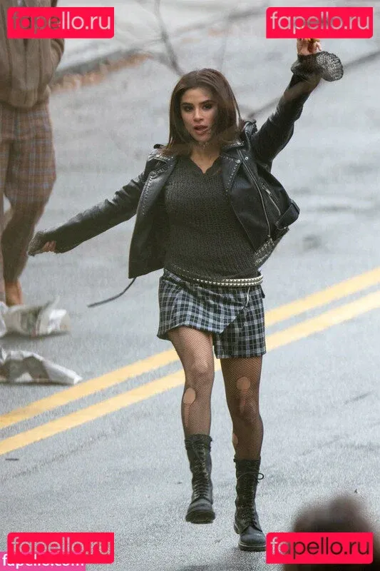 Diane Guerrero Onlyfans Photo Gallery 