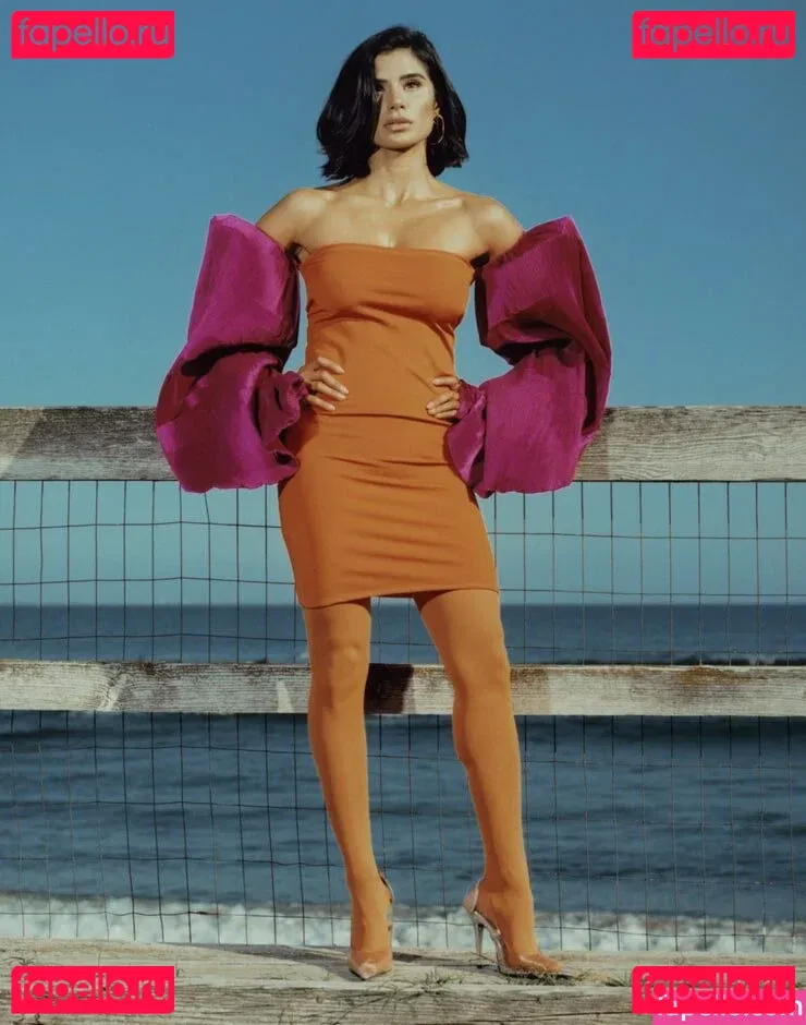 Diane Guerrero Onlyfans Photo Gallery 