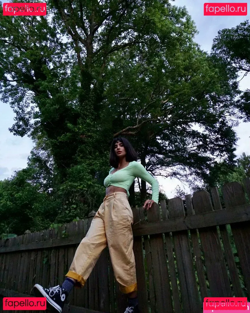 Diane Guerrero Onlyfans Photo Gallery 