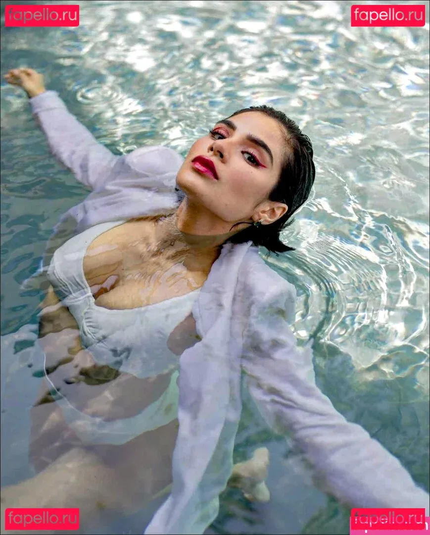 Diane Guerrero Onlyfans Photo Gallery 