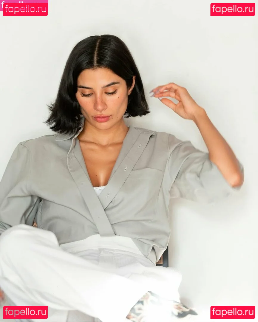 Diane Guerrero Onlyfans Photo Gallery 