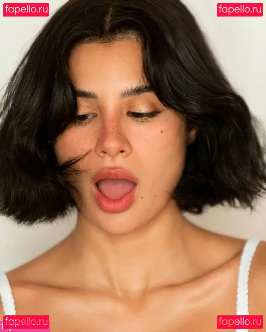 Diane Guerrero Onlyfans Photo Gallery 