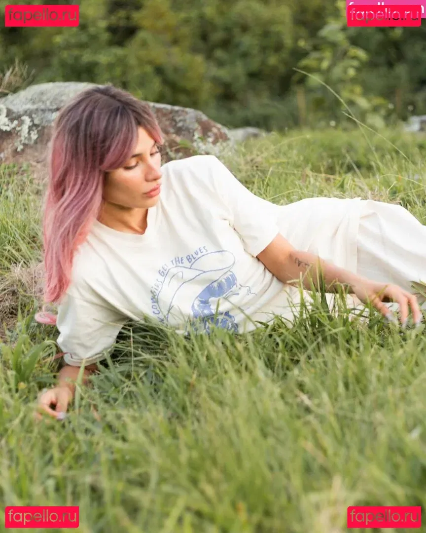 Diane Guerrero Onlyfans Photo Gallery 