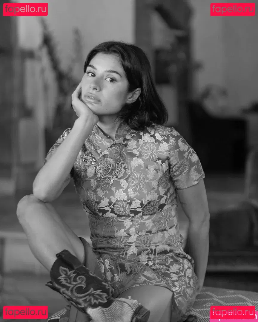 Diane Guerrero Onlyfans Photo Gallery 