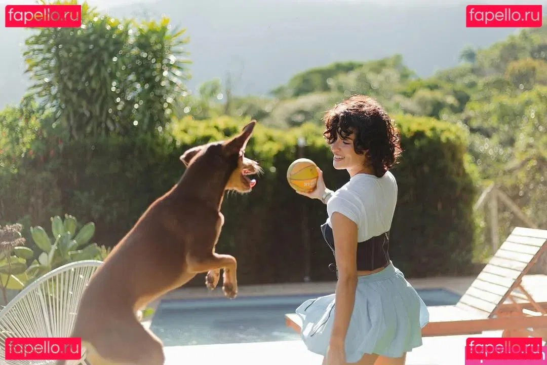 Diane Guerrero Onlyfans Photo Gallery 