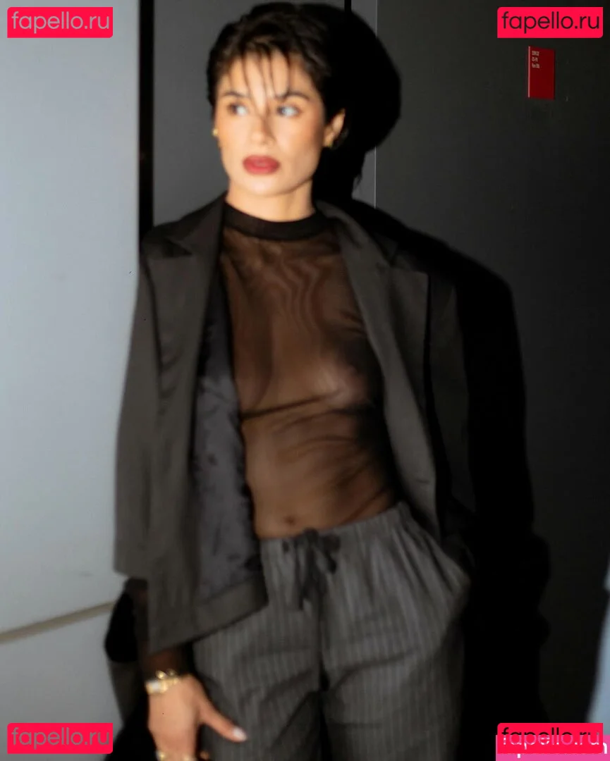 Diane Guerrero Onlyfans Photo Gallery 