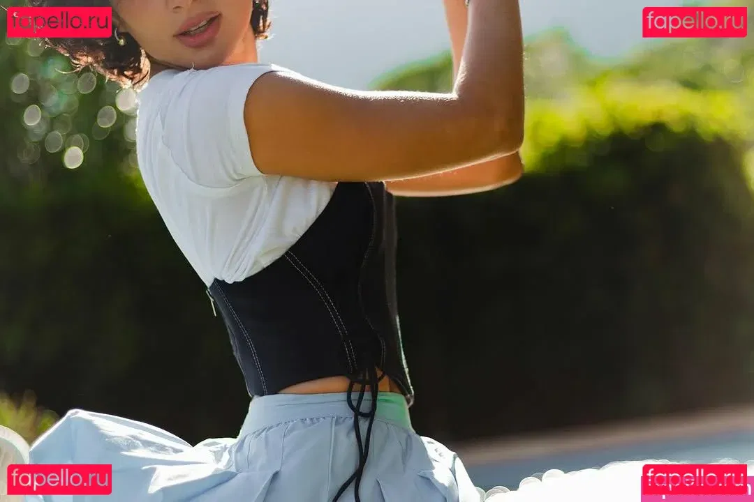 Diane Guerrero Onlyfans Photo Gallery 