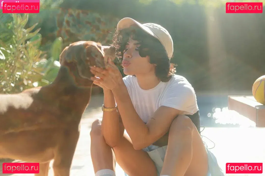 Diane Guerrero Onlyfans Photo Gallery 