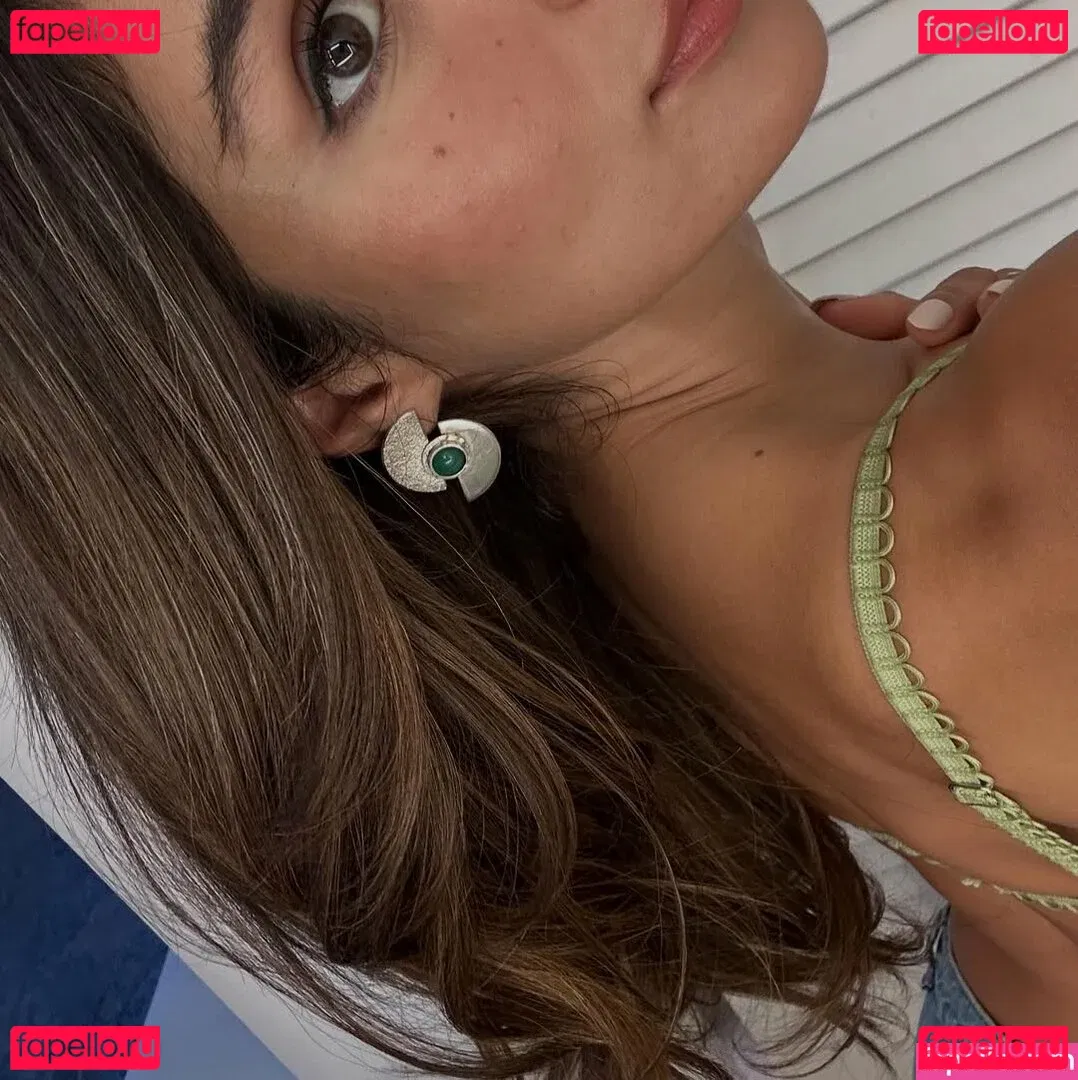 Diane Guerrero Onlyfans Photo Gallery 
