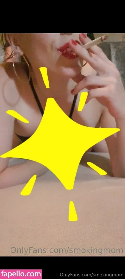 smokingmom Onlyfans Photo Gallery 