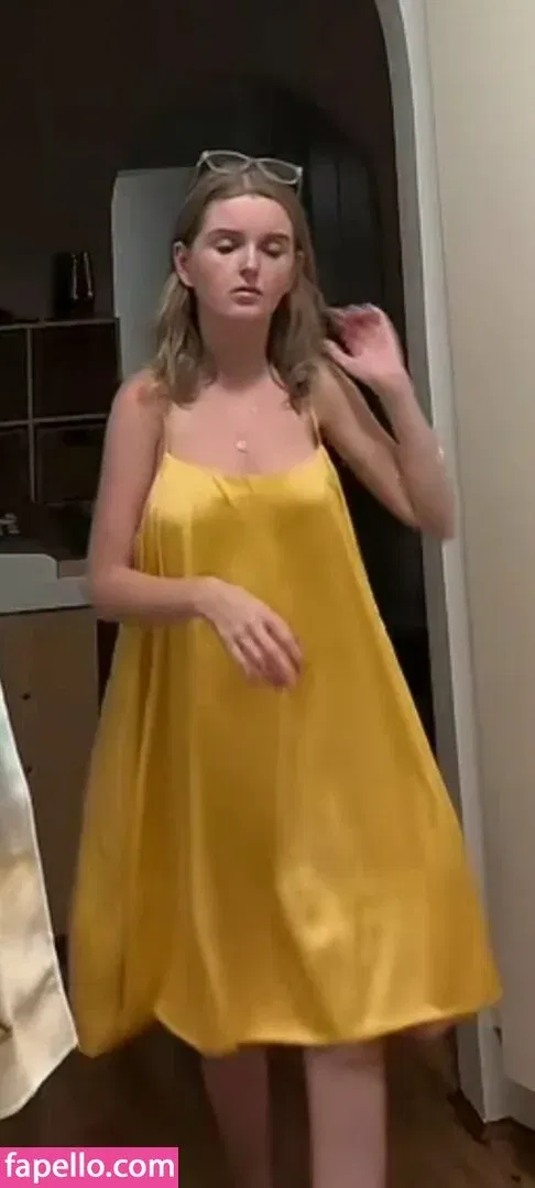 Lav Little Onlyfans Photo Gallery 