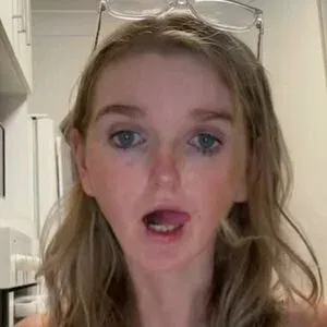 Lav Little Onlyfans Photo Gallery 