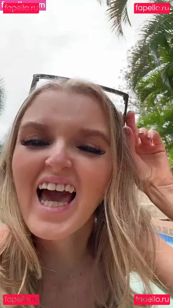 Lav Little Onlyfans Photo Gallery 