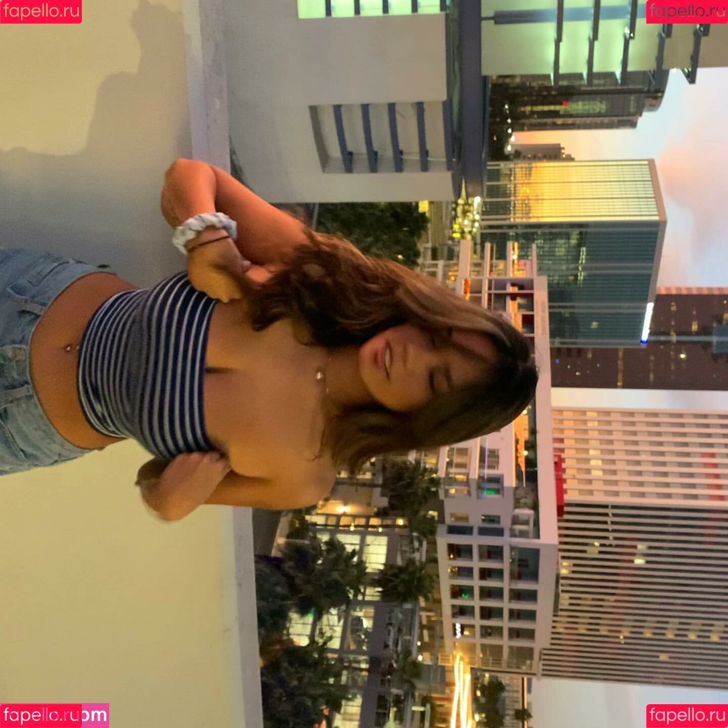 Emily E Onlyfans Photo Gallery 