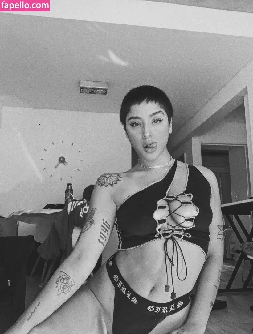 Belenegri Onlyfans Photo Gallery 