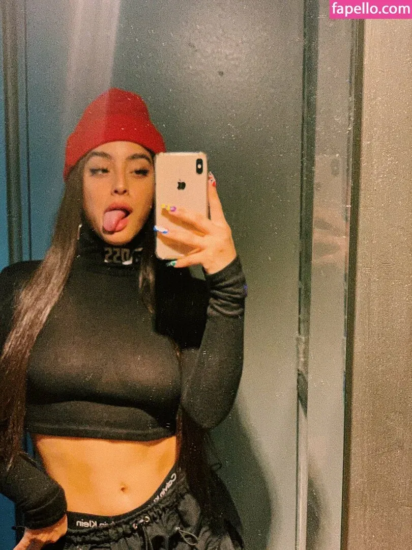 Belenegri Onlyfans Photo Gallery 