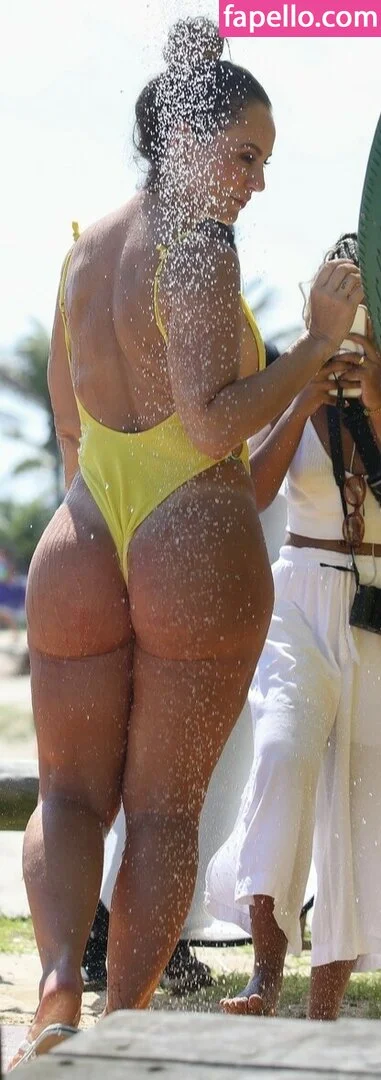 Paolla Oliveira Onlyfans Photo Gallery 