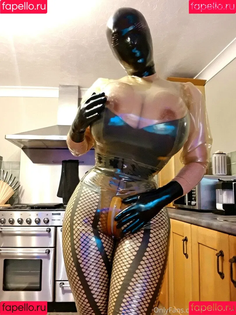 evelyndoll Onlyfans Photo Gallery 