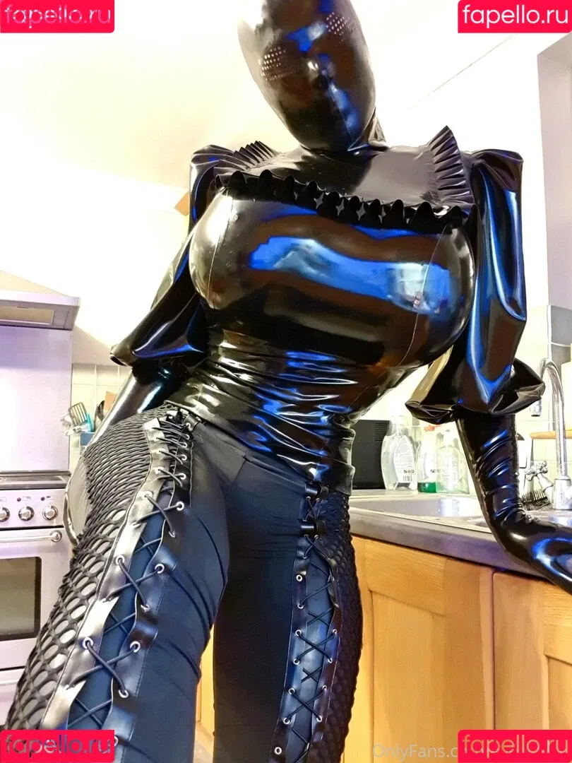 evelyndoll Onlyfans Photo Gallery 