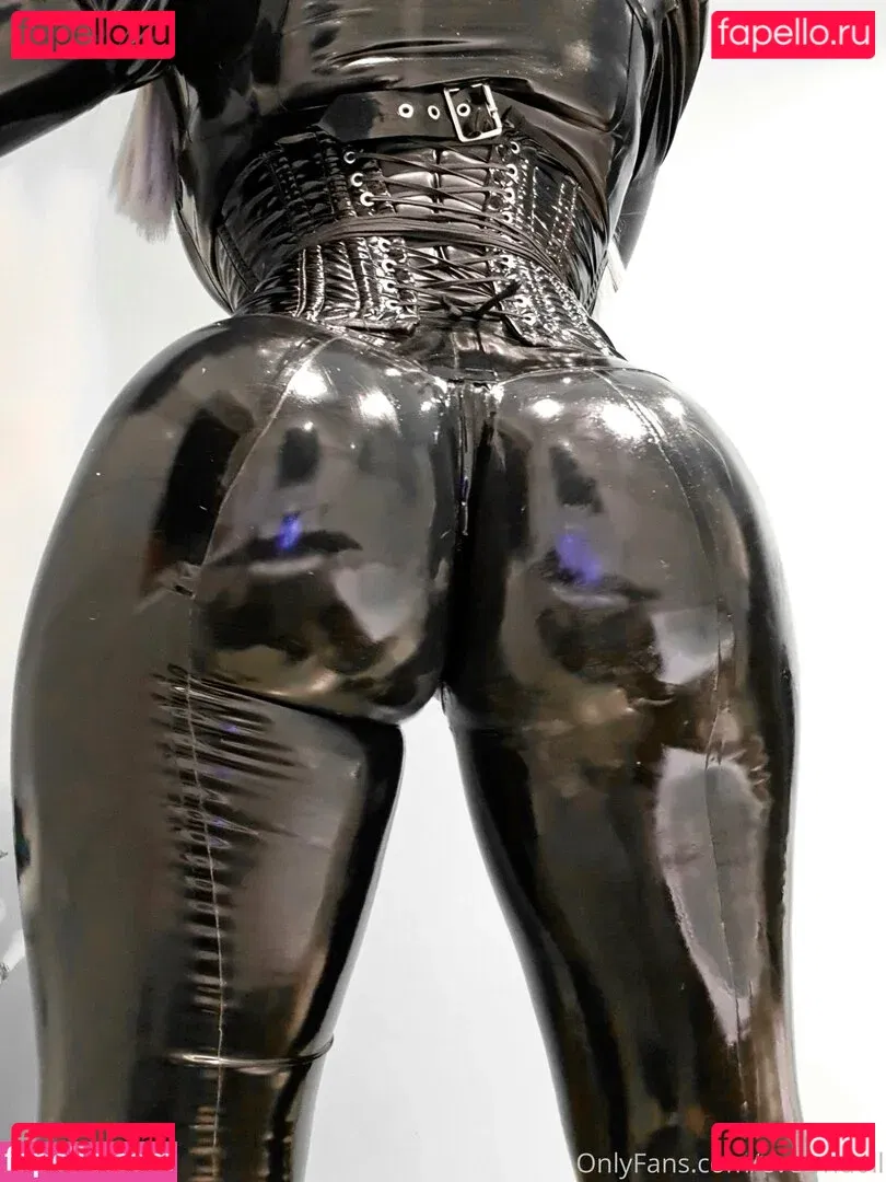 evelyndoll Onlyfans Photo Gallery 