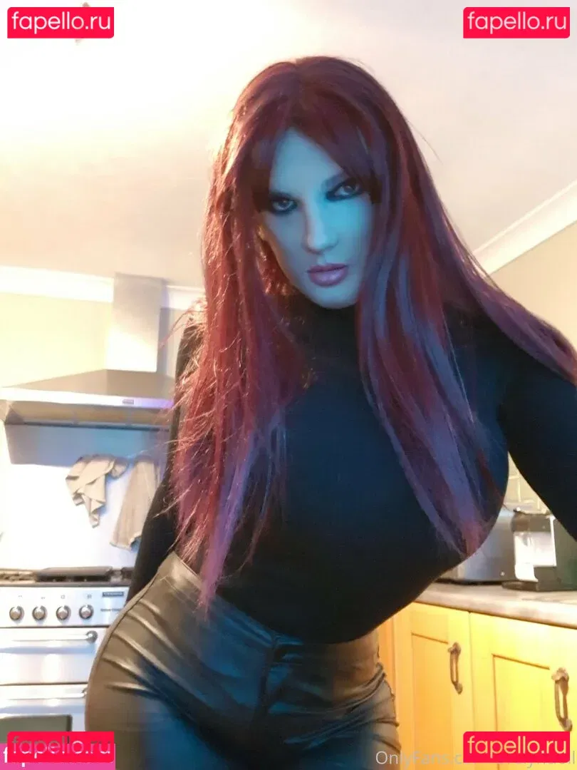 evelyndoll Onlyfans Photo Gallery 