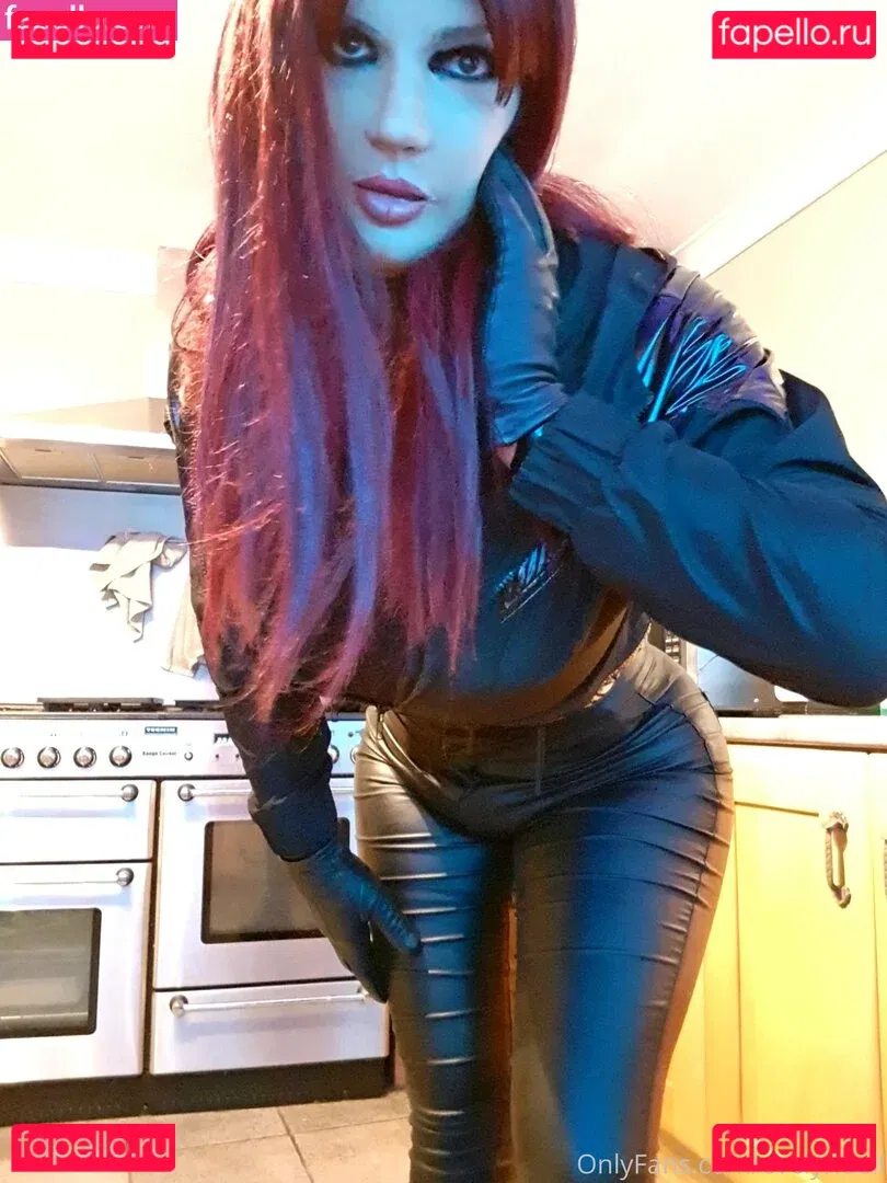 evelyndoll Onlyfans Photo Gallery 