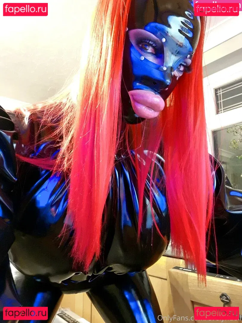 evelyndoll Onlyfans Photo Gallery 