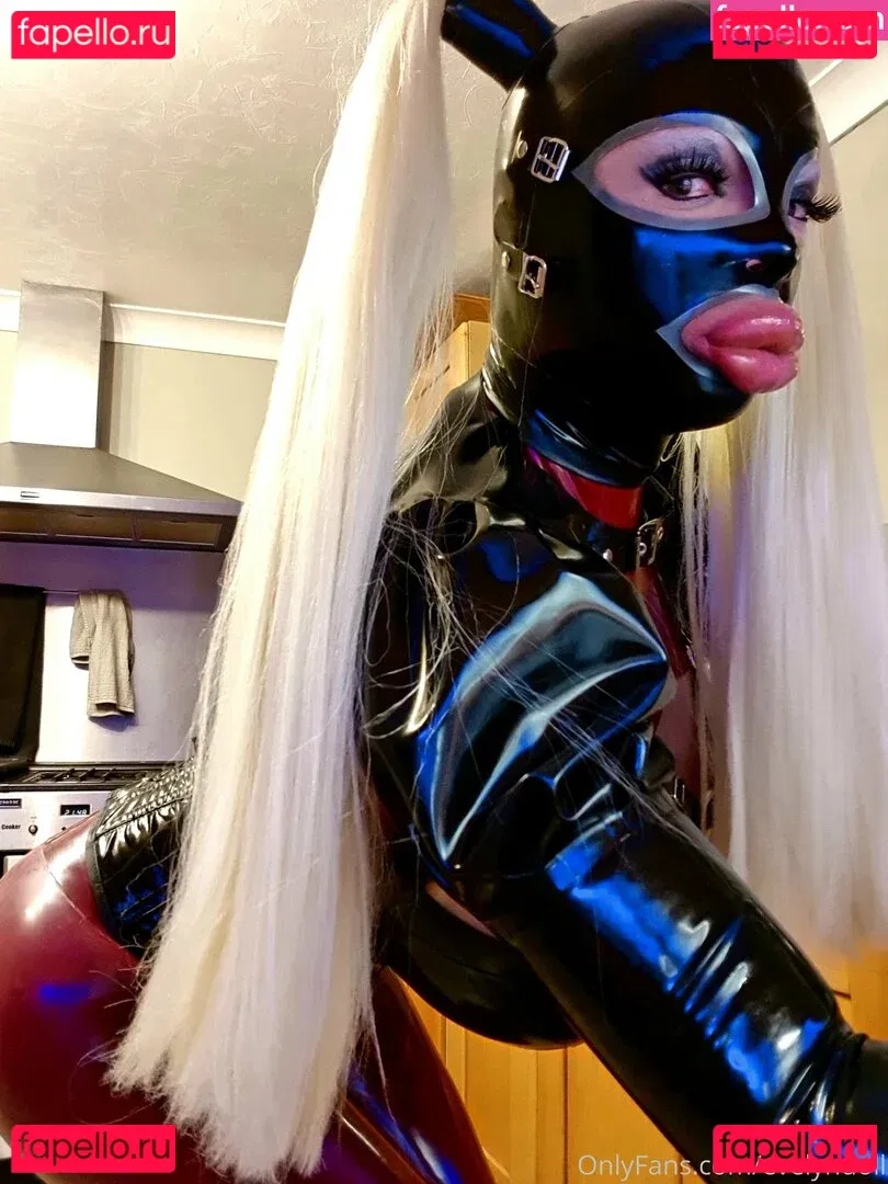 evelyndoll Onlyfans Photo Gallery 