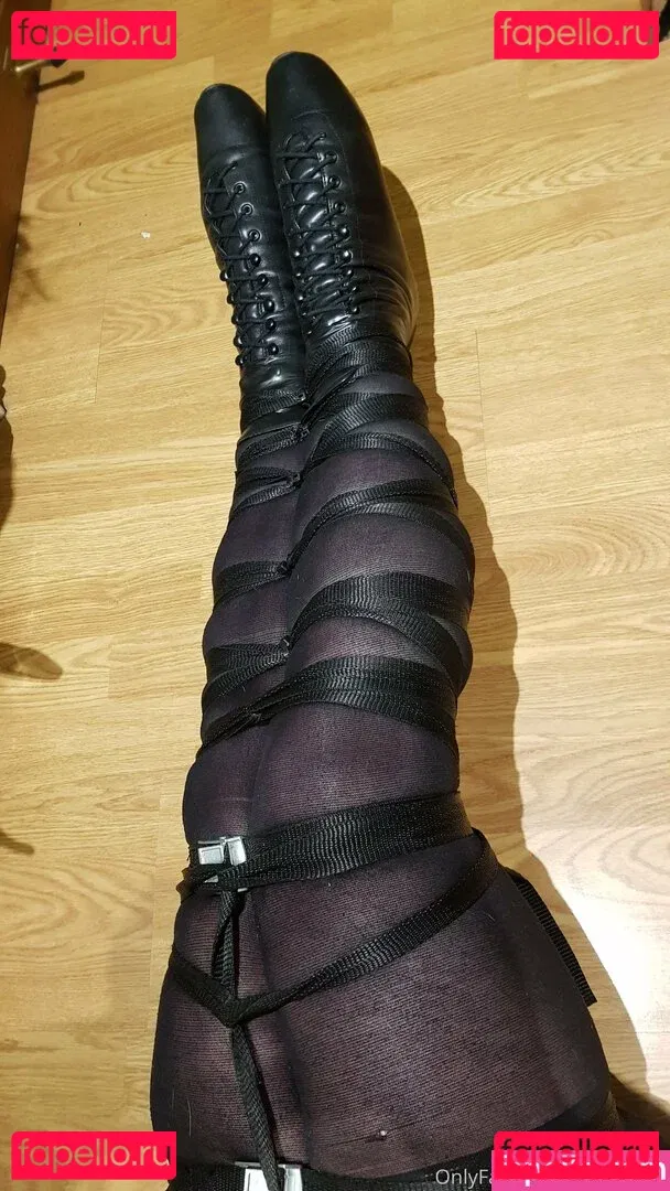 evelyndoll Onlyfans Photo Gallery 