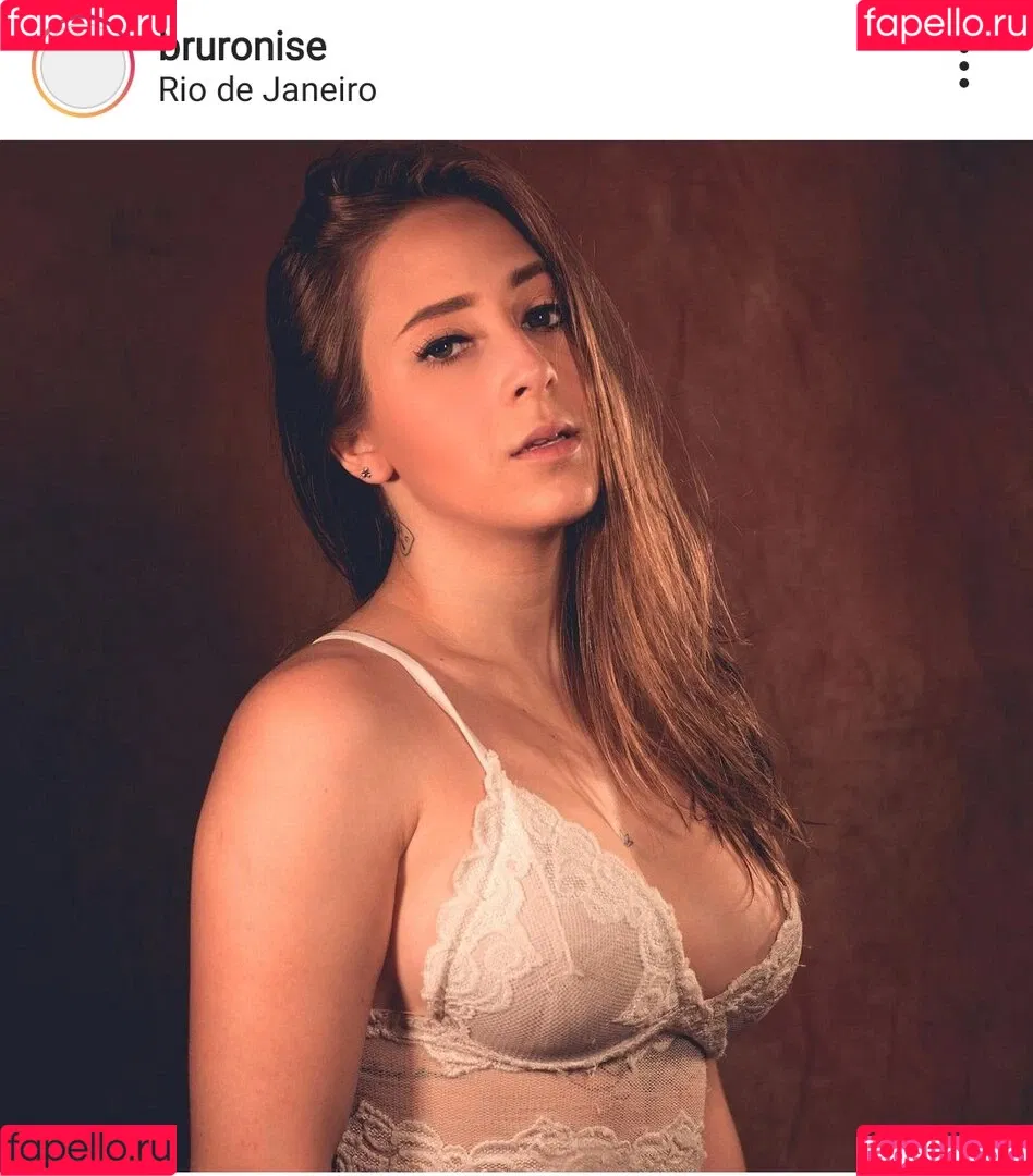 Brunalima Onlyfans Photo Gallery 