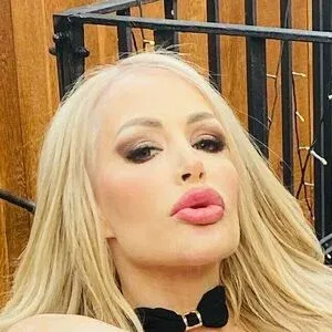 onlykelemenanna Onlyfans Photo Gallery 